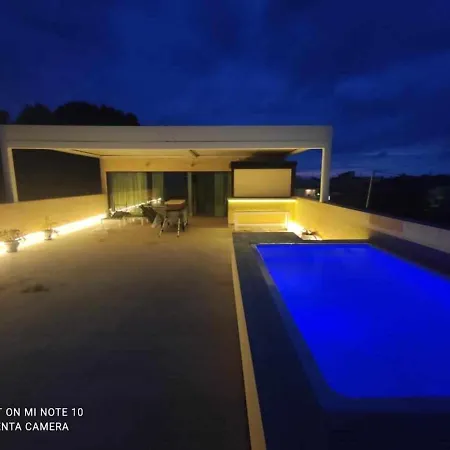 Apartment Beachfront Es Turo *