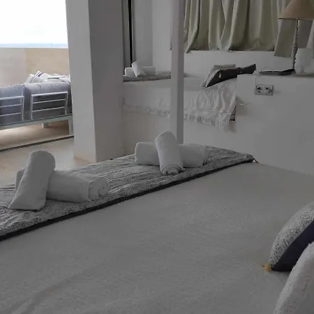 Beachfront Es Turo Apartment Colonia de Sant Jordi