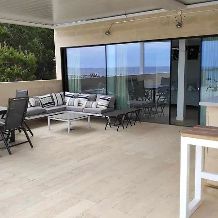 Apartment Beachfront Es Turo