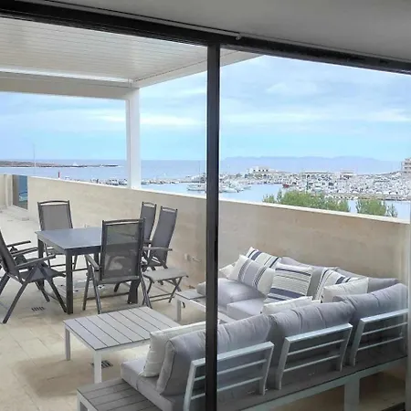 Beachfront Es Turo Apartment *